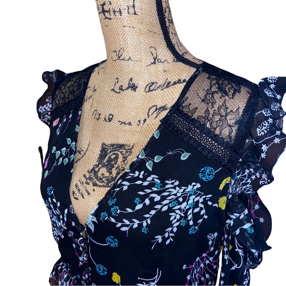 NWT Black & Floral Maxi Dress By Dark Pink With Ruffles And Lace Size Medium - Picture 7 of 11